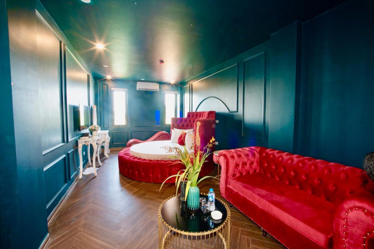 Khách sạn Royal 3*